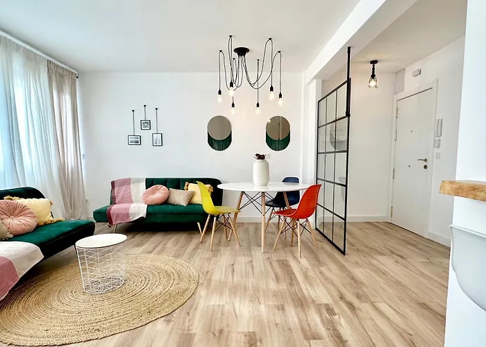 Apartamentos 2K - Apartamento De Diseno En Centro De Castro Urdiales